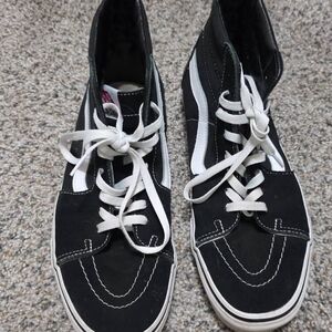 Vans Black and White Skateboard Shoes
